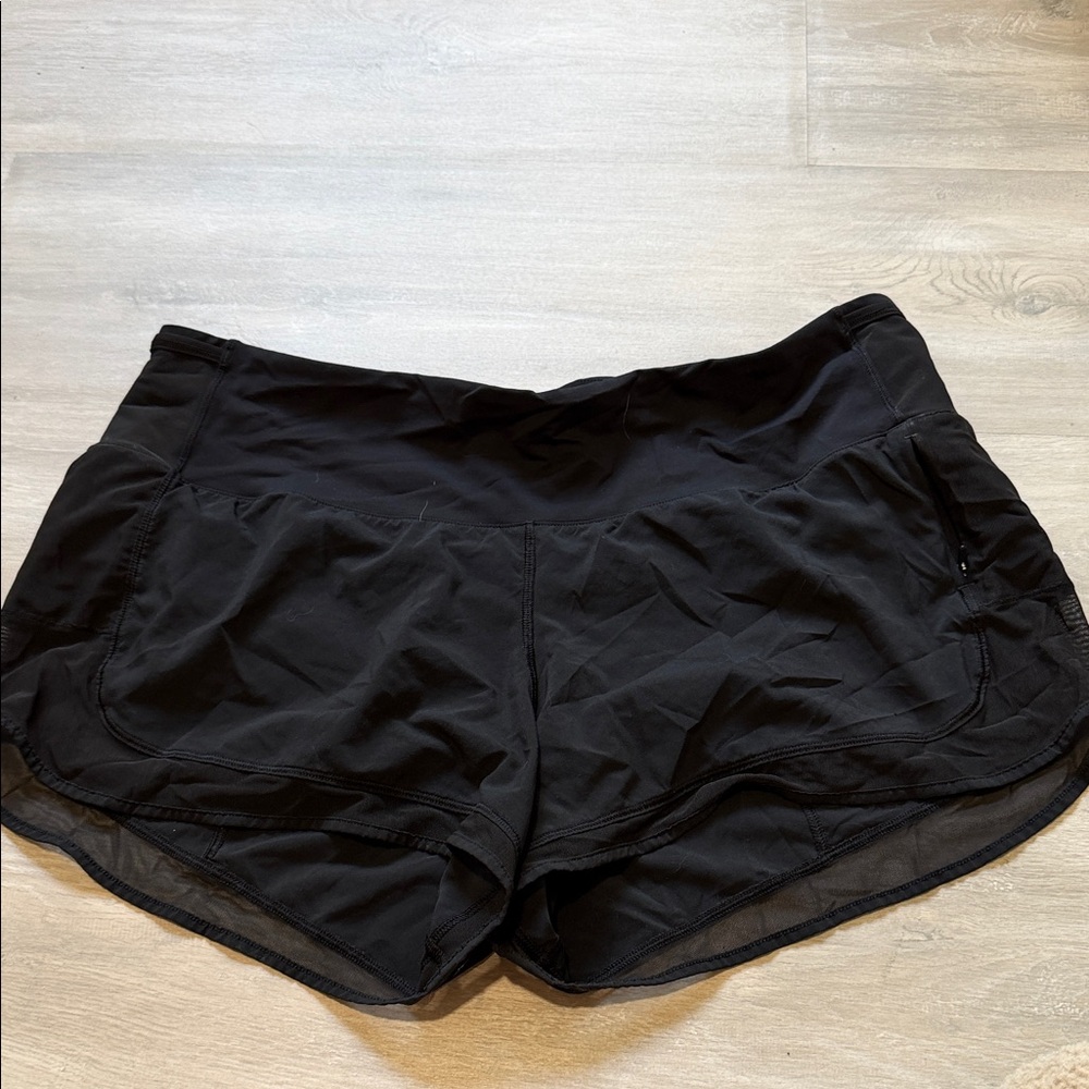 Lululemon swiftly shorts size 10